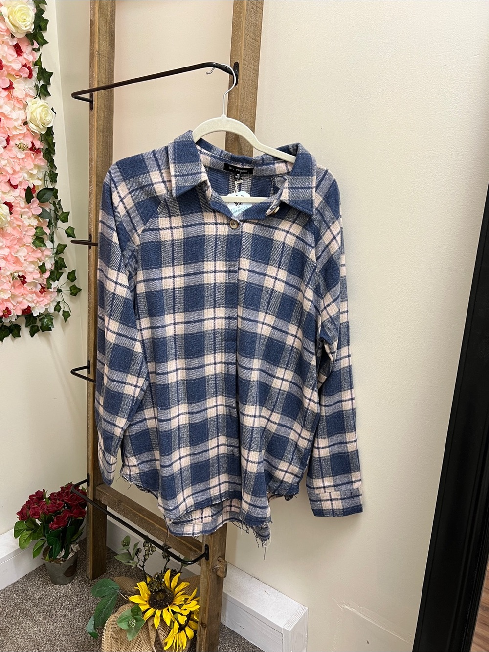 Blu Pepper Navy Blue & Cream Plaid Button-Down Shirt